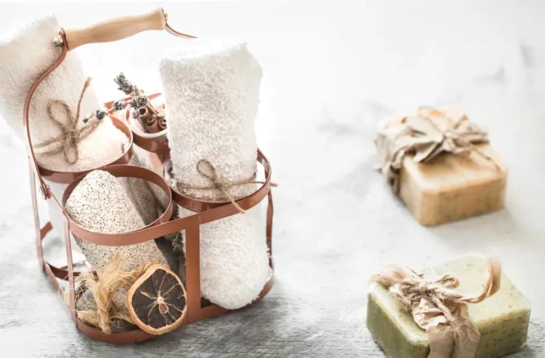 Corporate Towel Gift Sets: A Smarter Way to Keep Your Brand Top of Mind